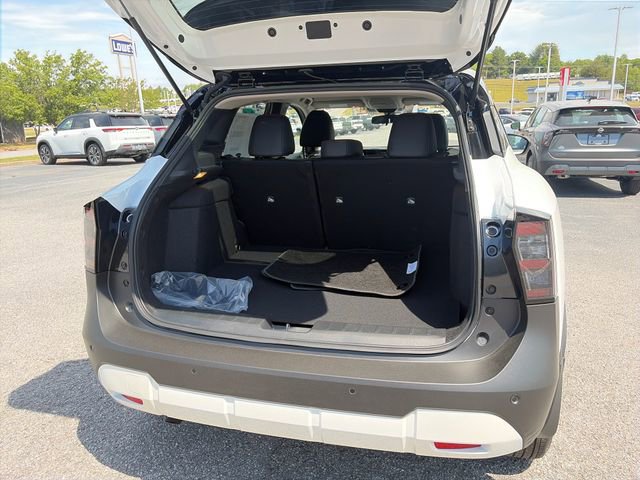 New 2026 Nissan Kicks SR w/ Cold Weather Package AWD/4WD image 31