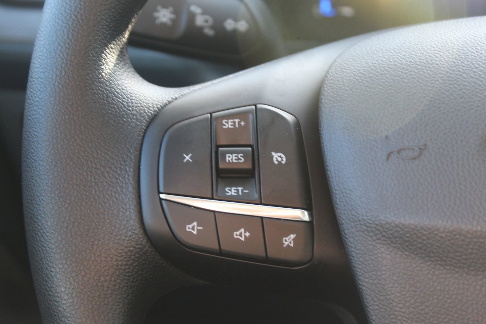 New 2025 Ford Maverick XL w/ Equipment Group 101A image 20