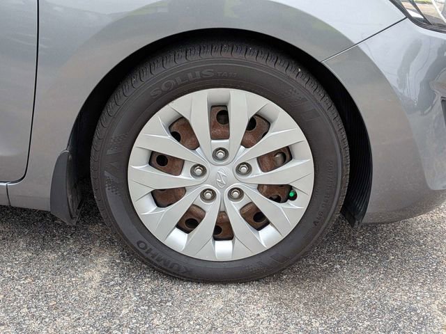 Used 2016 Hyundai Elantra GT FWD image 11