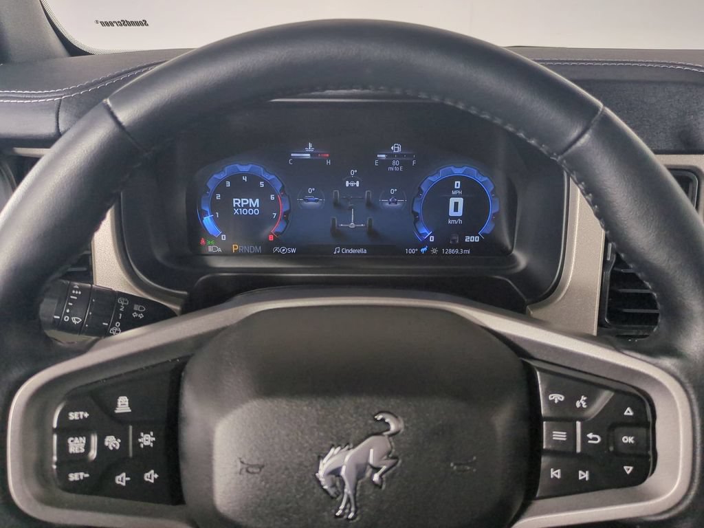 Used 2025 Ford Bronco Outer Banks AWD/4WD image 32