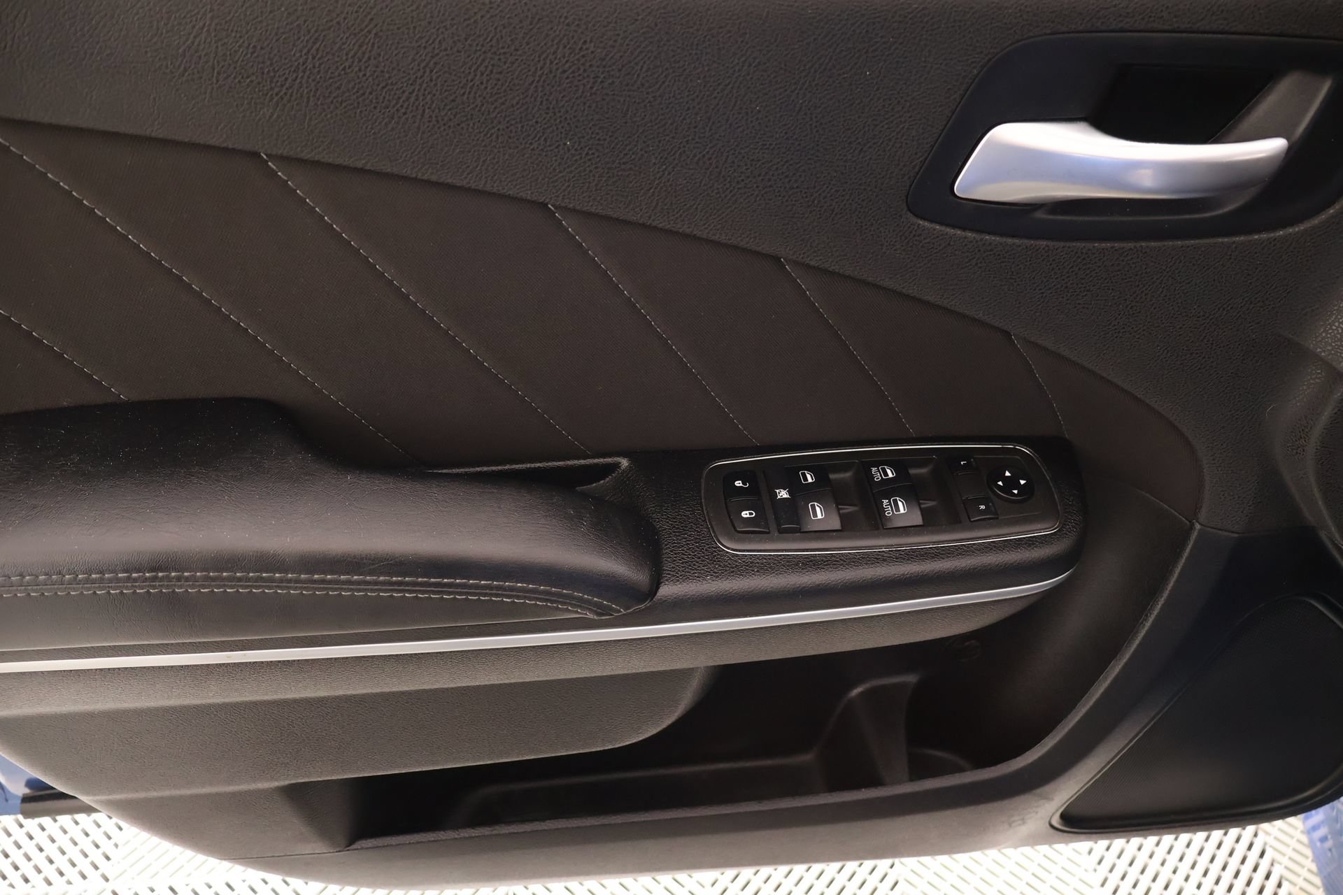 Used 2021 Dodge Charger Scat Pack RWD image 15