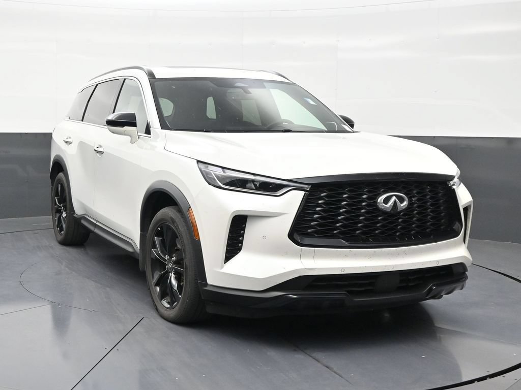 Used 2025 INFINITI QX60 Luxe w/ Black Edition FWD image 7