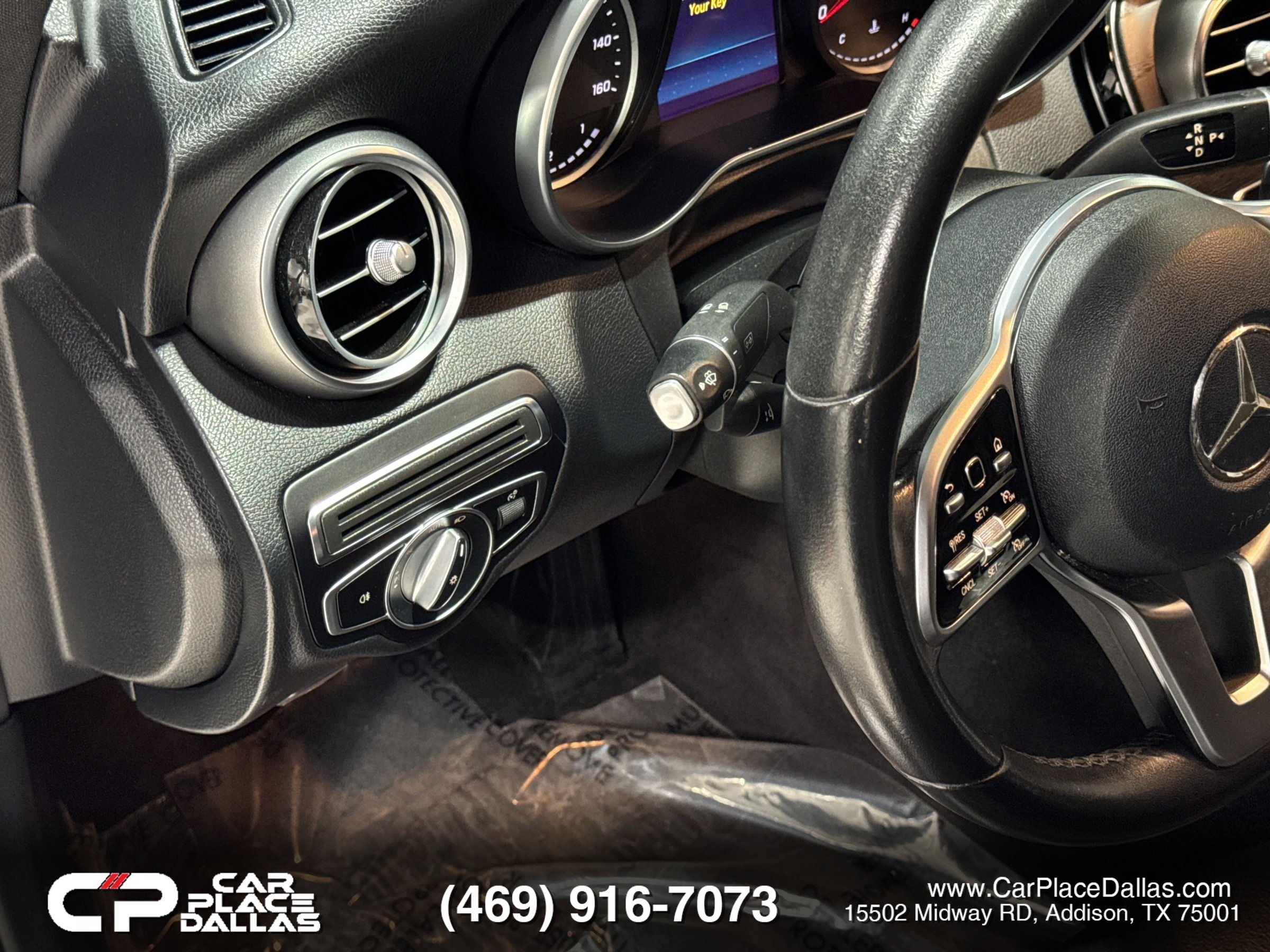 Used 2019 Mercedes-Benz C 300 Sedan w/ Premium Package image 38