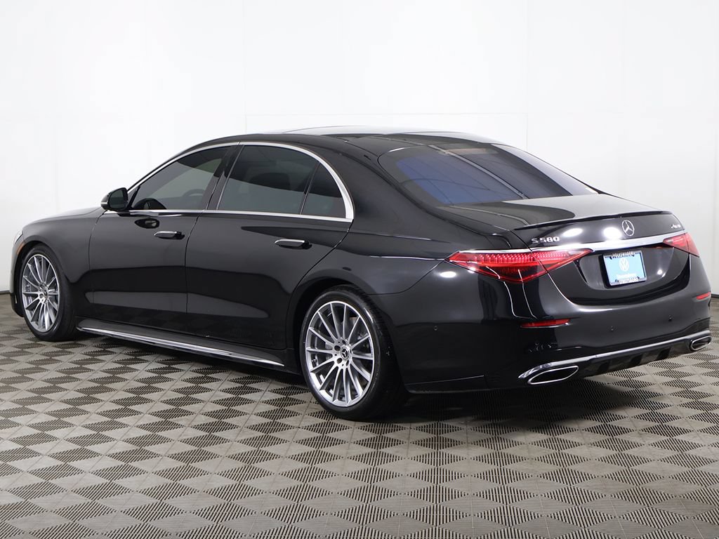 Used 2021 Mercedes-Benz S 580 4MATIC Sedan w/ AMG Line image 12