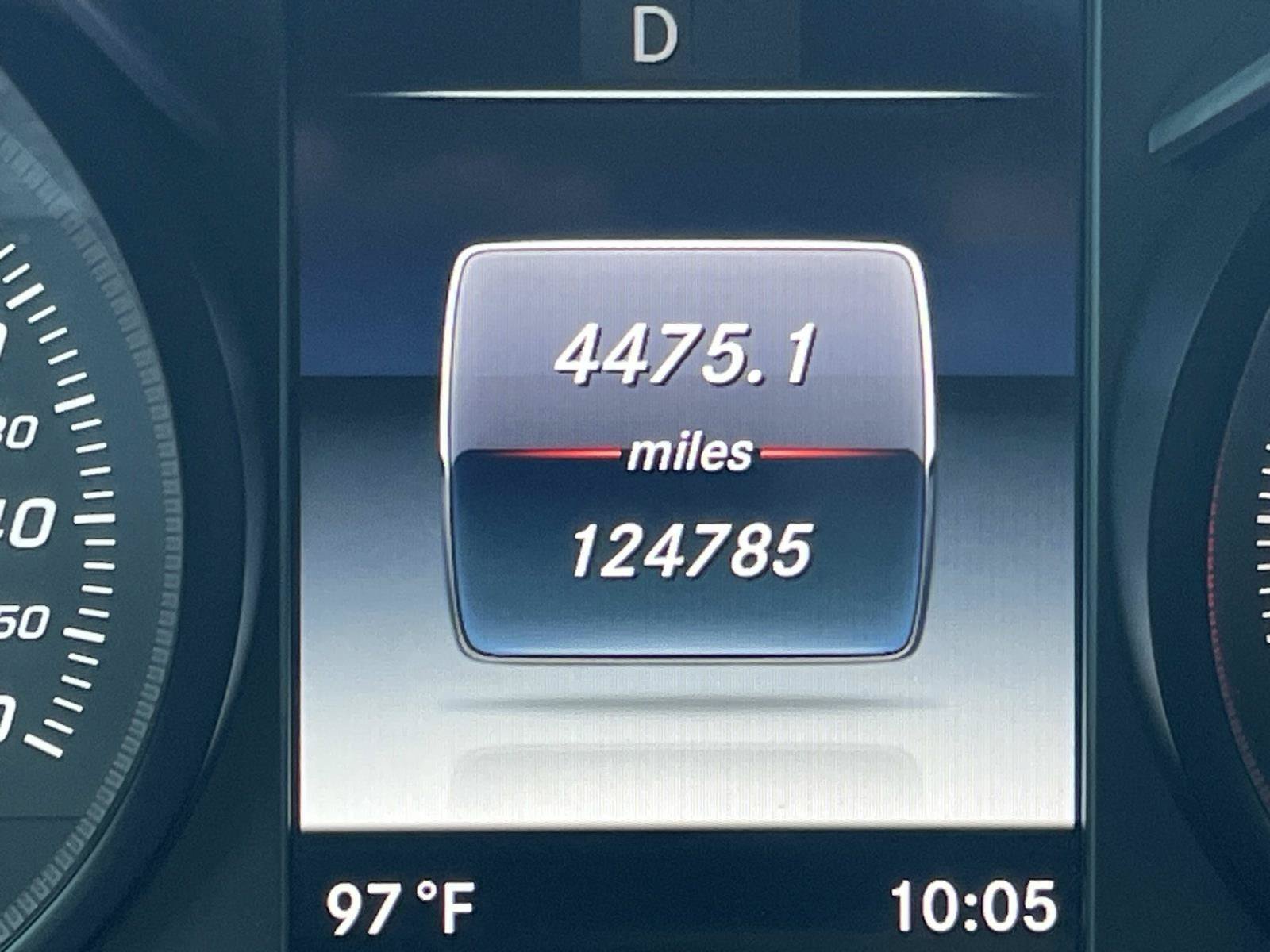 Used 2018 Mercedes-Benz C 300 4MATIC Sedan image 38