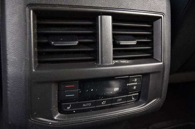 Used 2021 Volkswagen Atlas SEL Premium image 24