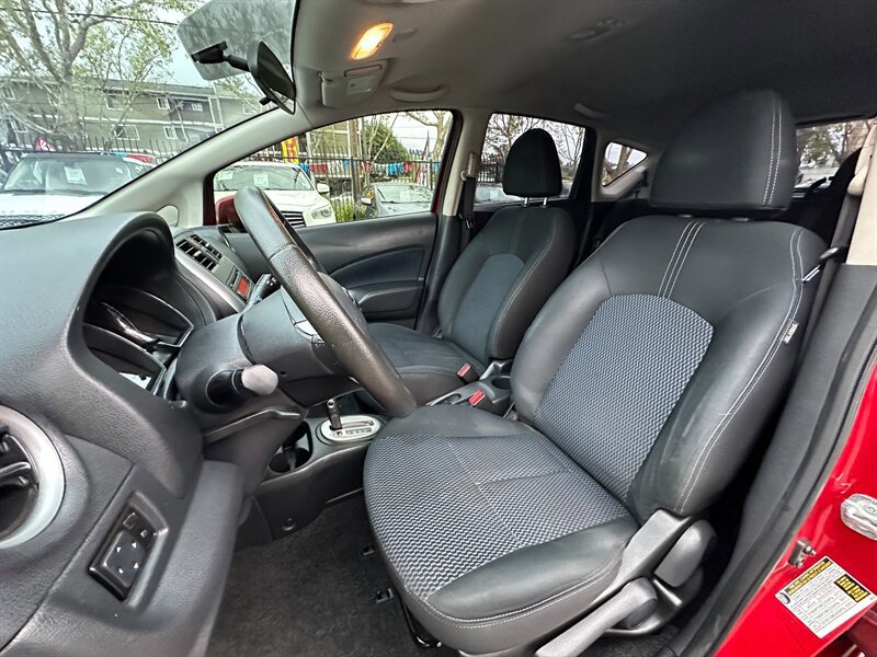 Used 2014 Nissan Versa Note SV FWD image 12