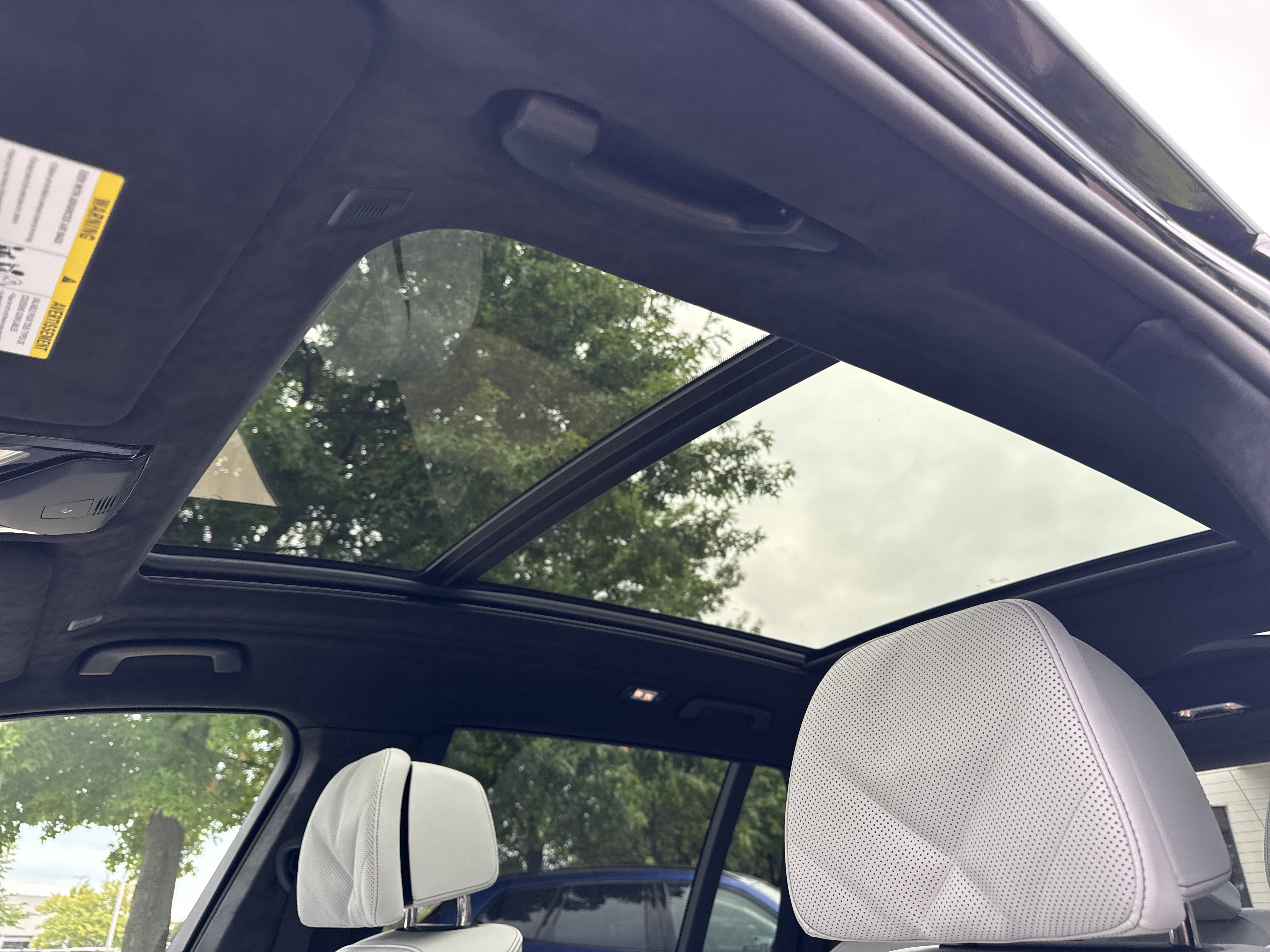 New 2026 BMW X7 xDrive40i w/ M Sport Package image 9