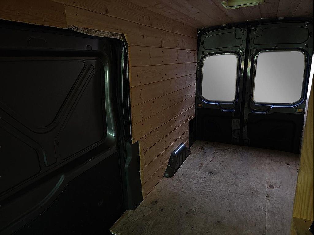Used 2023 Ford E-Transit 148 High Roof w/ Parcel Delivery Package image 10