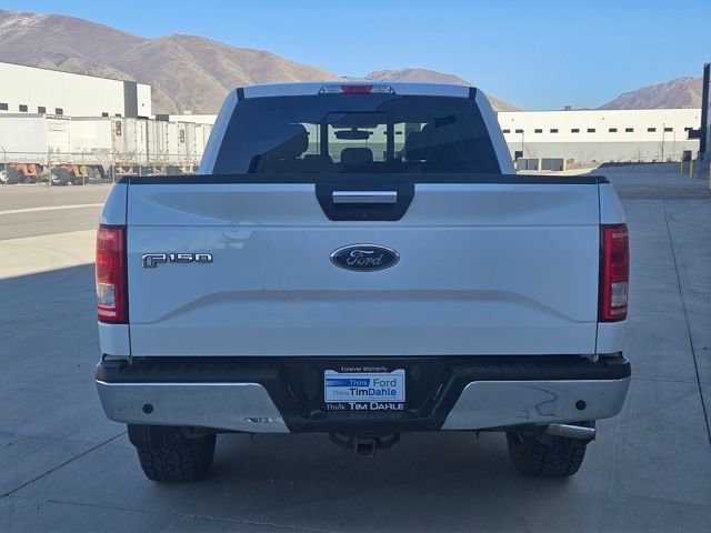 Used 2017 Ford F150 XLT w/ Equipment Group 302A Luxury image 4