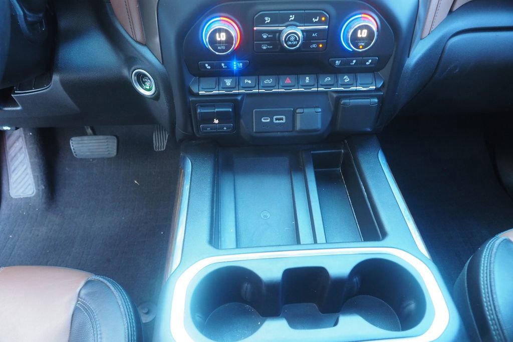 Used 2022 Chevrolet Silverado 3500 High Country image 12