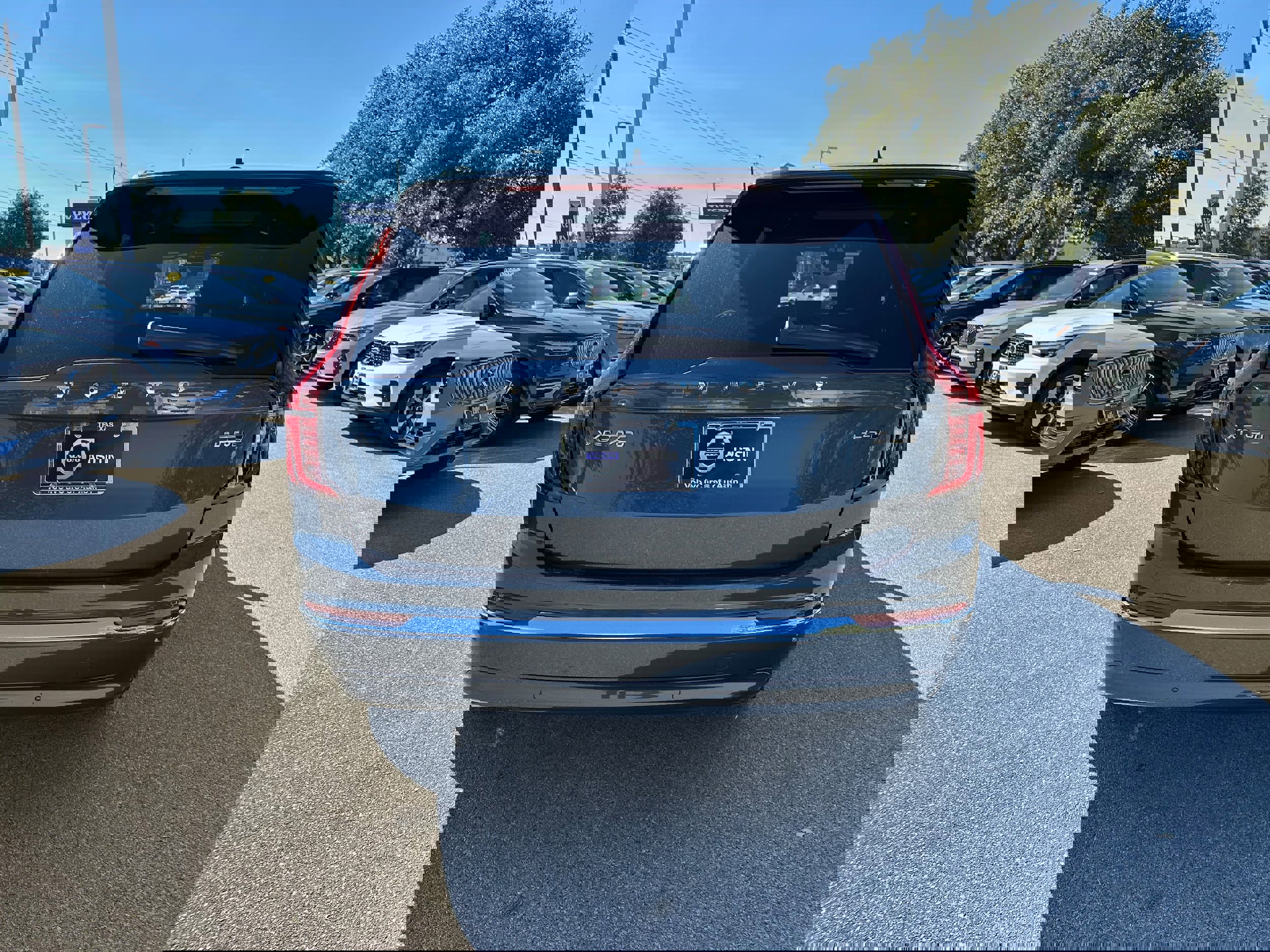 New 2026 Volvo XC90 B5 Core image 5