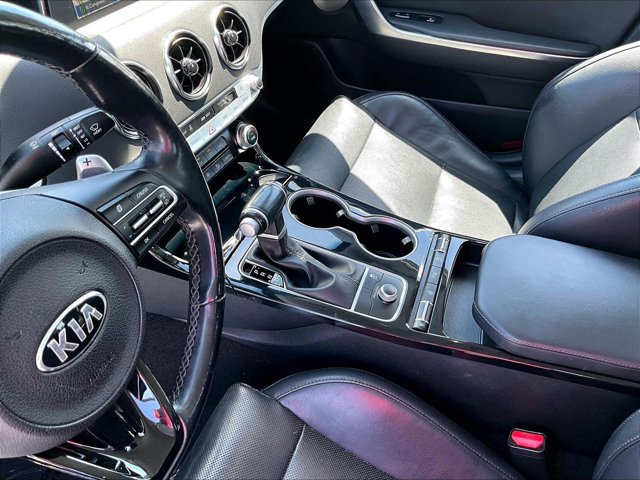 Used 2019 Kia Stinger w/ Sun & Sound Package AWD/4WD image 15