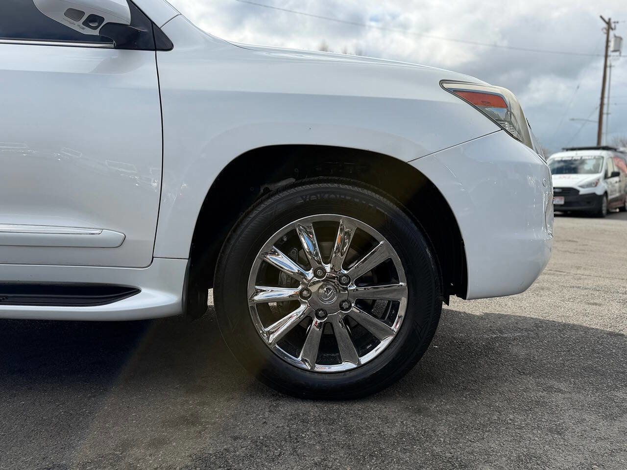 Used 2008 Lexus LX 570 4WD image 54