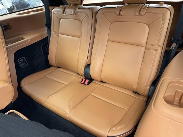 Certified 2024 Lincoln Aviator Black Label w/ Jet Package AWD/4WD image 21