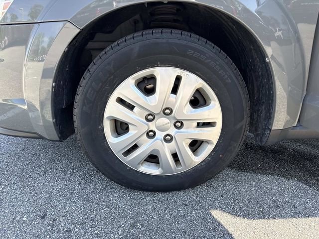 Used 2019 Dodge Journey SE FWD image 30