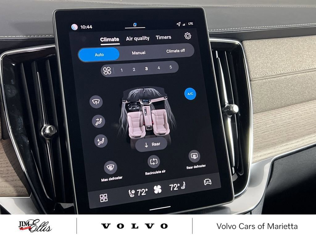 New 2026 Volvo XC90 B5 Plus w/ Protection Package image 15