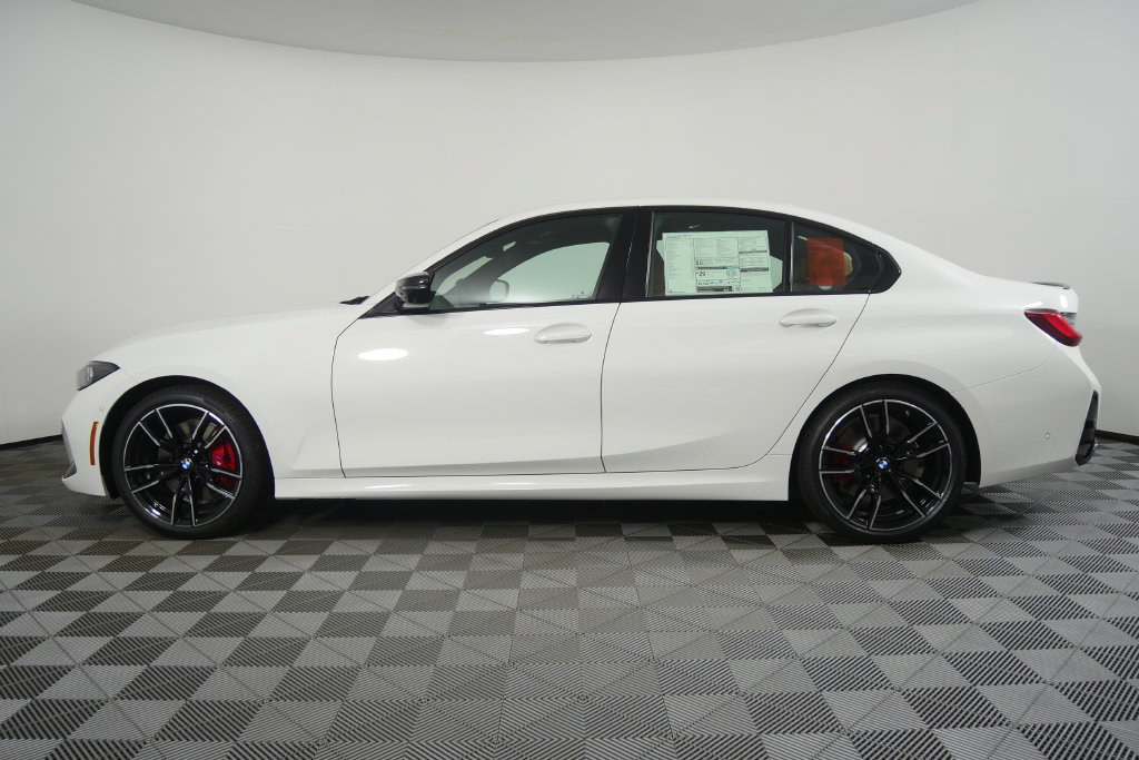 Used 2026 BMW M340i w/ Premium Package RWD image 7