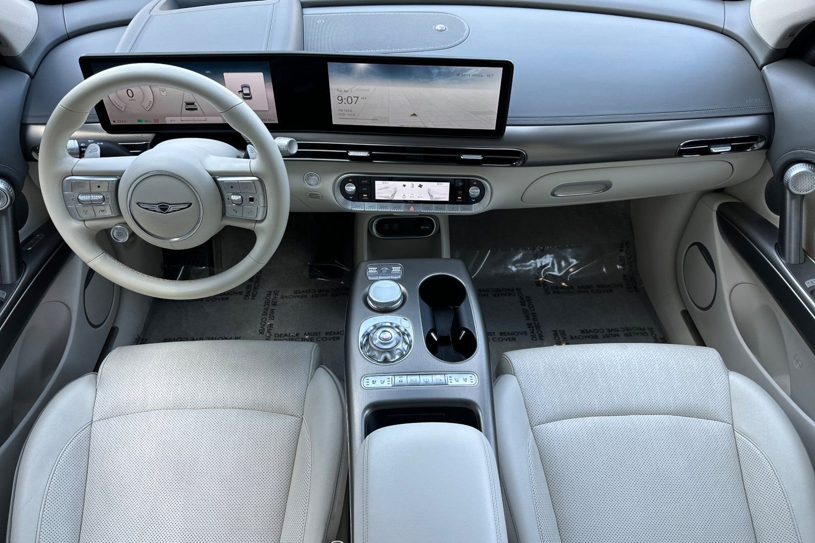 Used 2023 Genesis GV60 Advanced image 15