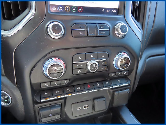 Used 2019 GMC Sierra 1500 AT4 w/ AT4 Premium Package AWD/4WD image 22