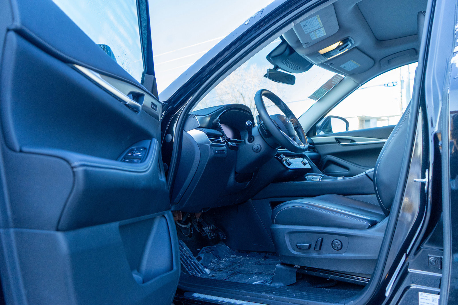 Used 2023 INFINITI QX60 Luxe image 14