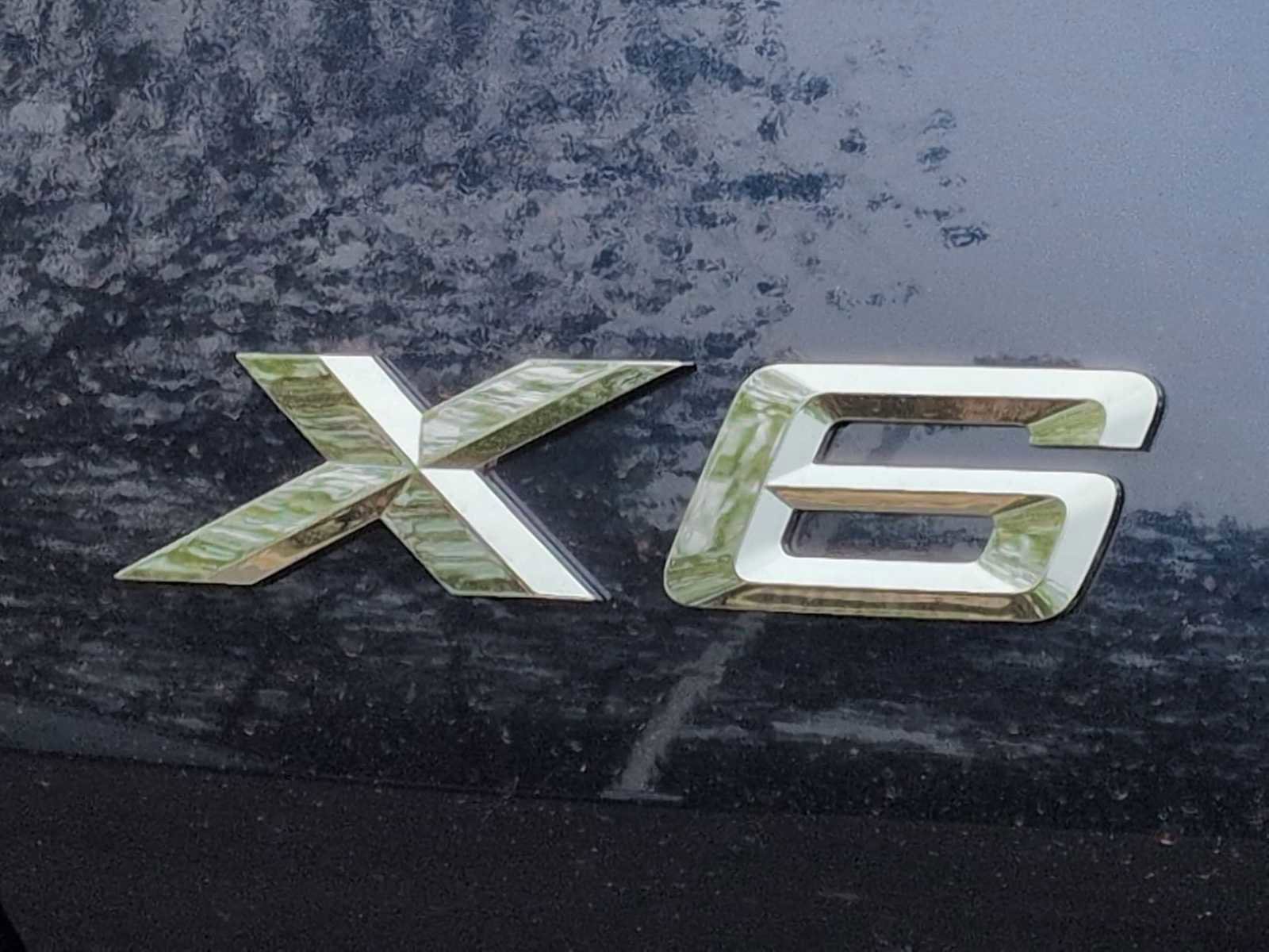 New 2026 BMW X6 xDrive40i w/ Climate Comfort Package image 13