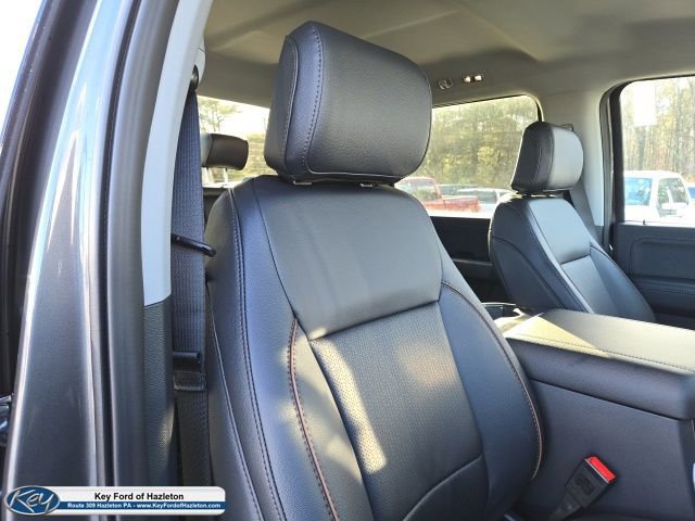 New 2026 Ford F350 Lariat w/ FX4 Off-Road Package image 60