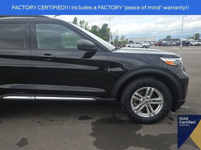 Used 2024 Ford Explorer XLT AWD/4WD image 6