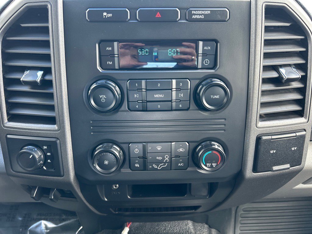 Used 2019 Ford F350 XL w/ Power Equipment Group image 26