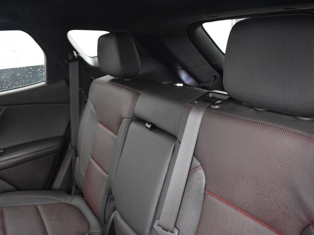 Used 2024 Chevrolet Blazer RS w/ Enhanced Convenience Package AWD/4WD image 12