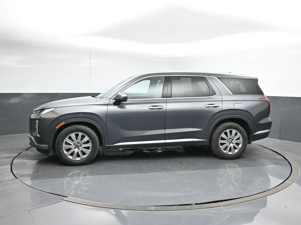 Used 2023 Hyundai Palisade SEL image 2
