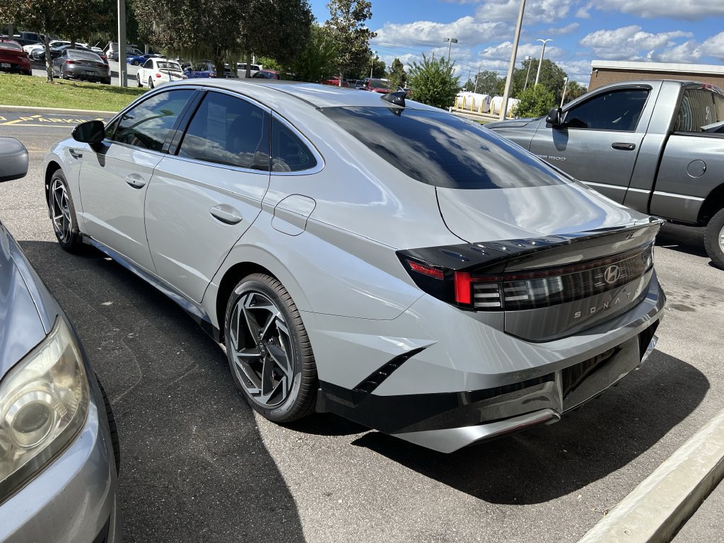 Used 2026 Hyundai Sonata SEL FWD image 6