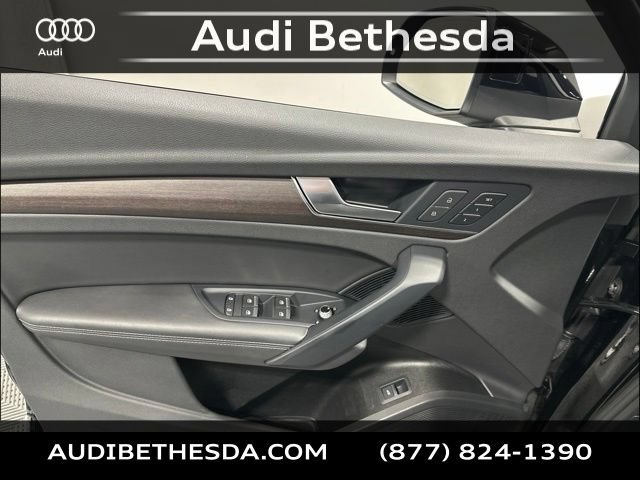 Used 2021 Audi Q5 2.0T Premium Plus w/ Premium Plus Package AWD/4WD image 14