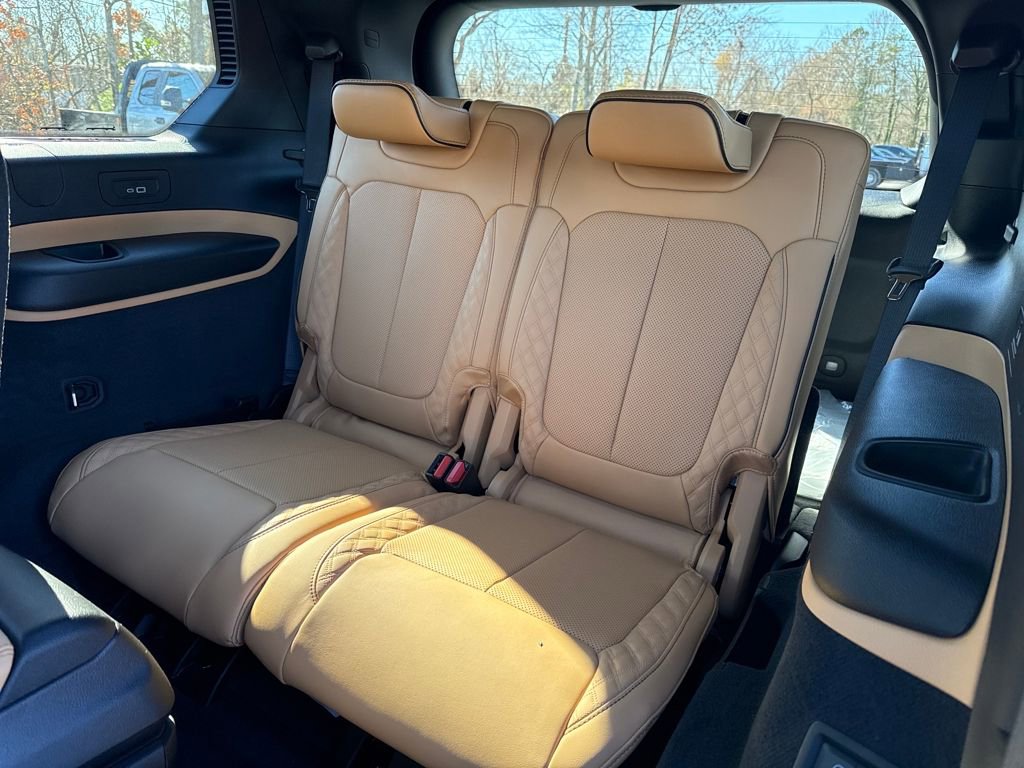 New 2025 Jeep Grand Cherokee L Summit w/ Obsidian Package image 25