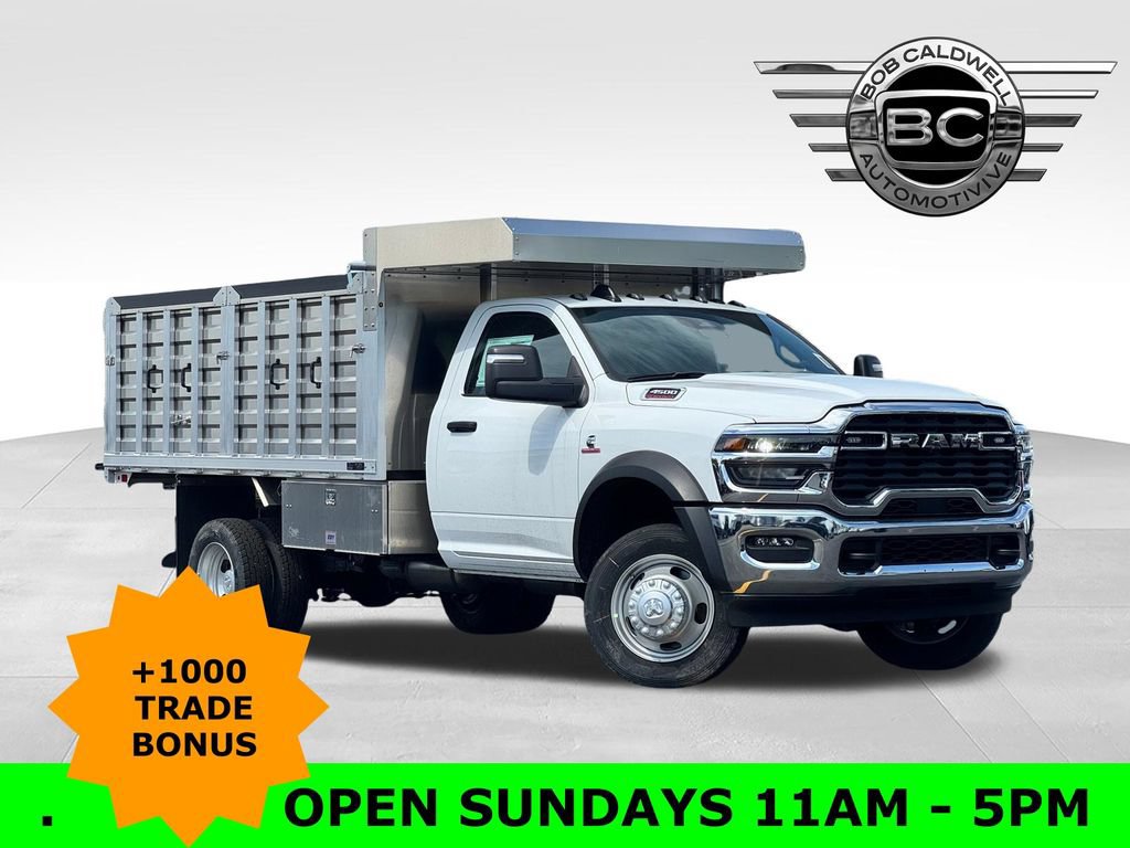 New 2026 RAM 4500 Tradesman w/ Chrome Appearance Group AWD/4WD 360° Tour