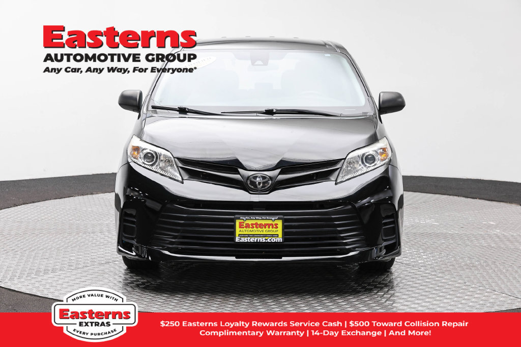 Used 2020 Toyota Sienna L FWD image 3