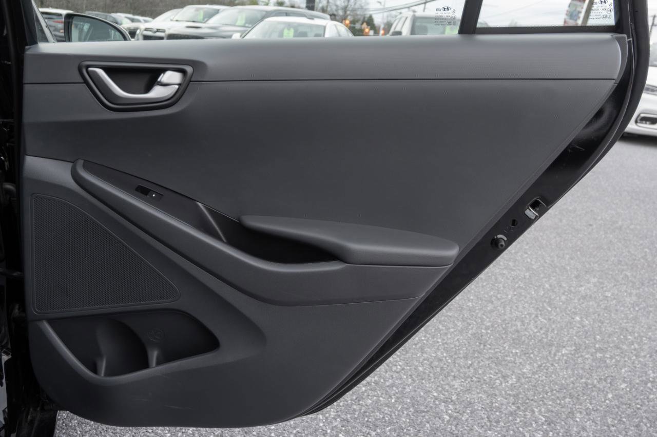 Used 2019 Hyundai Ioniq Blue image 27
