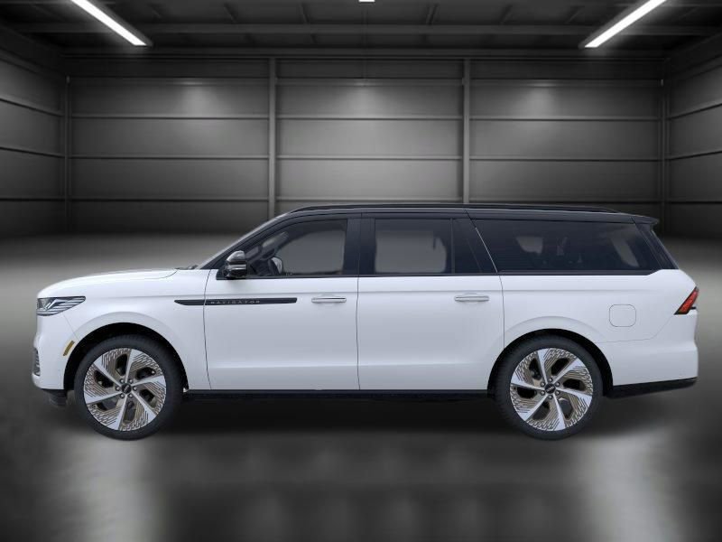 New 2026 Lincoln Navigator L Black Label w/ Black Label Special Edition AWD/4WD image 4