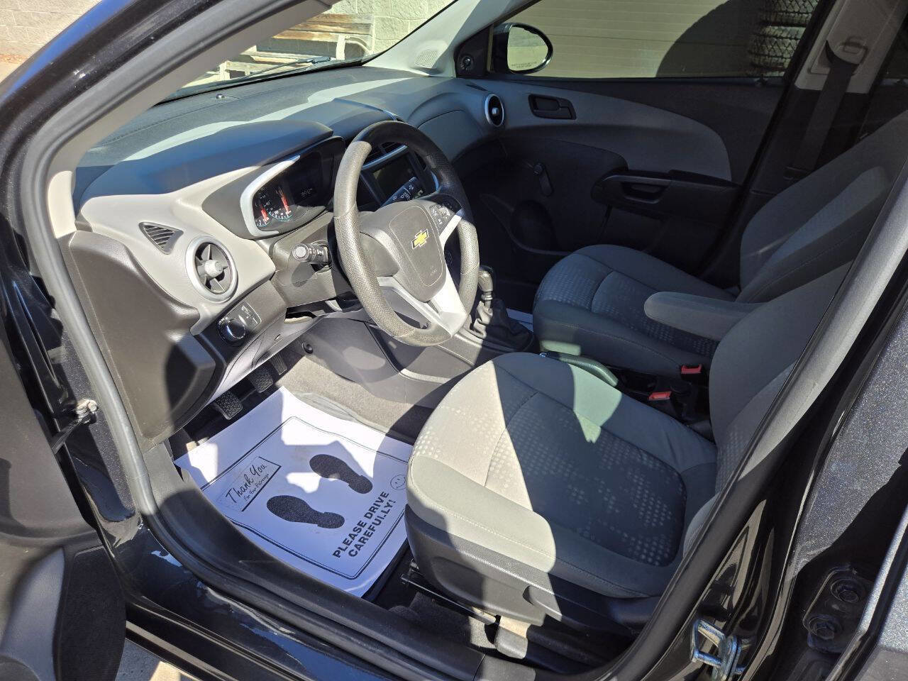 Used 2018 Chevrolet Sonic LS FWD image 10