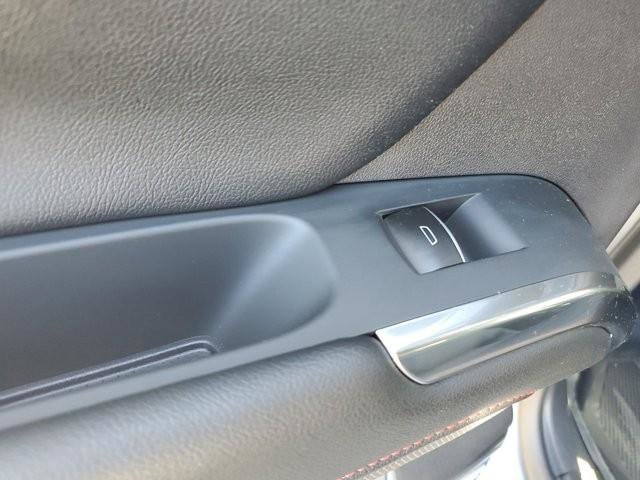 New 2026 Chevrolet Traverse RS w/ LPO, Floor Liner Package image 18