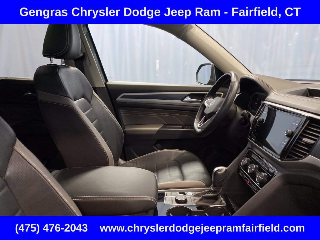 Used 2023 Volkswagen Atlas SEL Premium AWD/4WD image 44