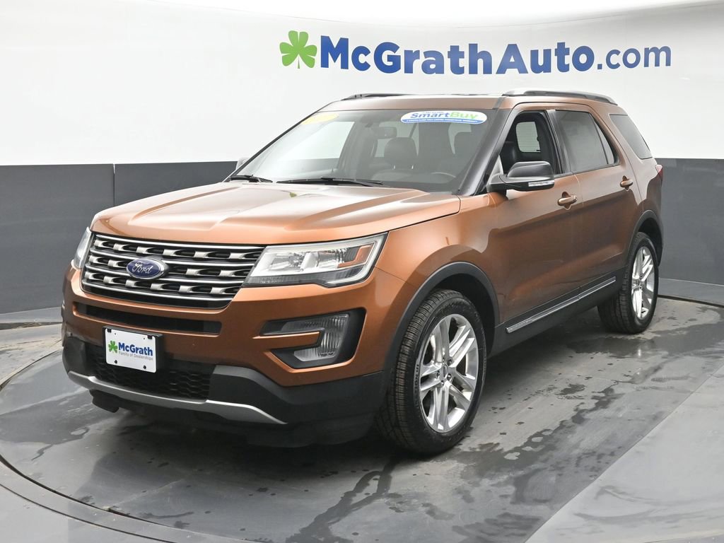 Used 2017 Ford Explorer XLT w/ Equipment Group 202A image 21