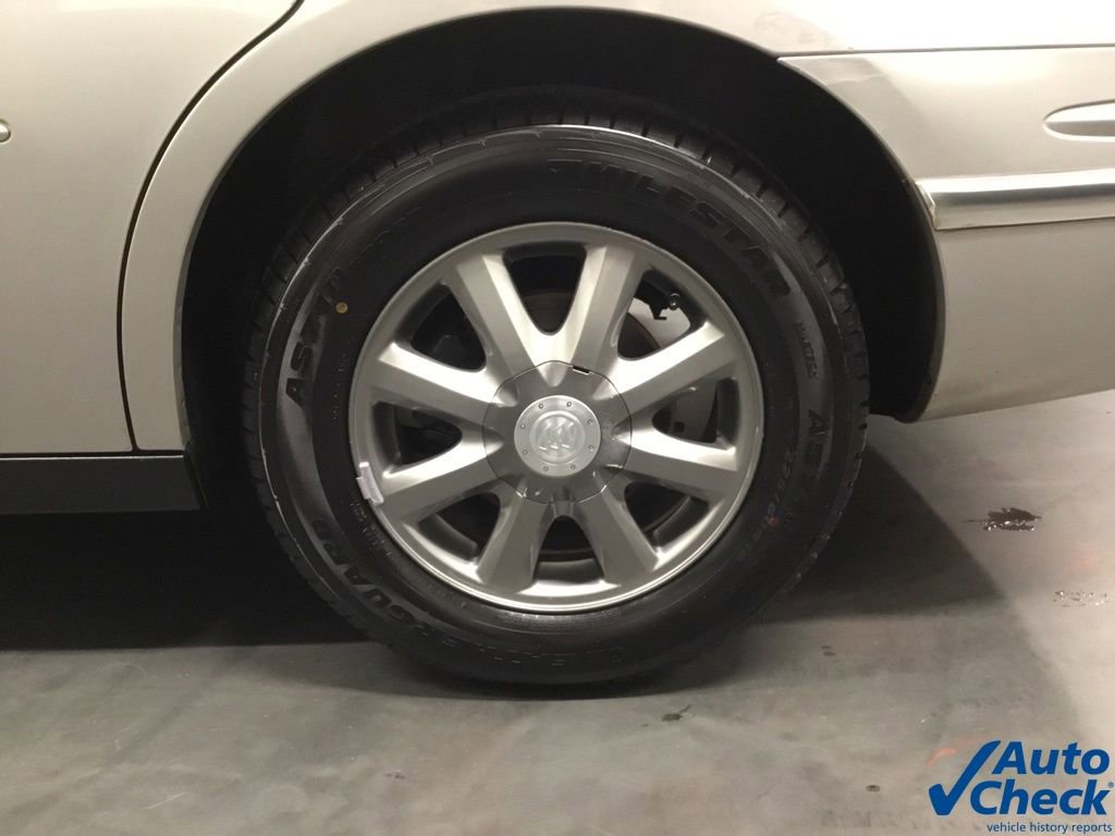 Used 2007 Buick LaCrosse CX image 17