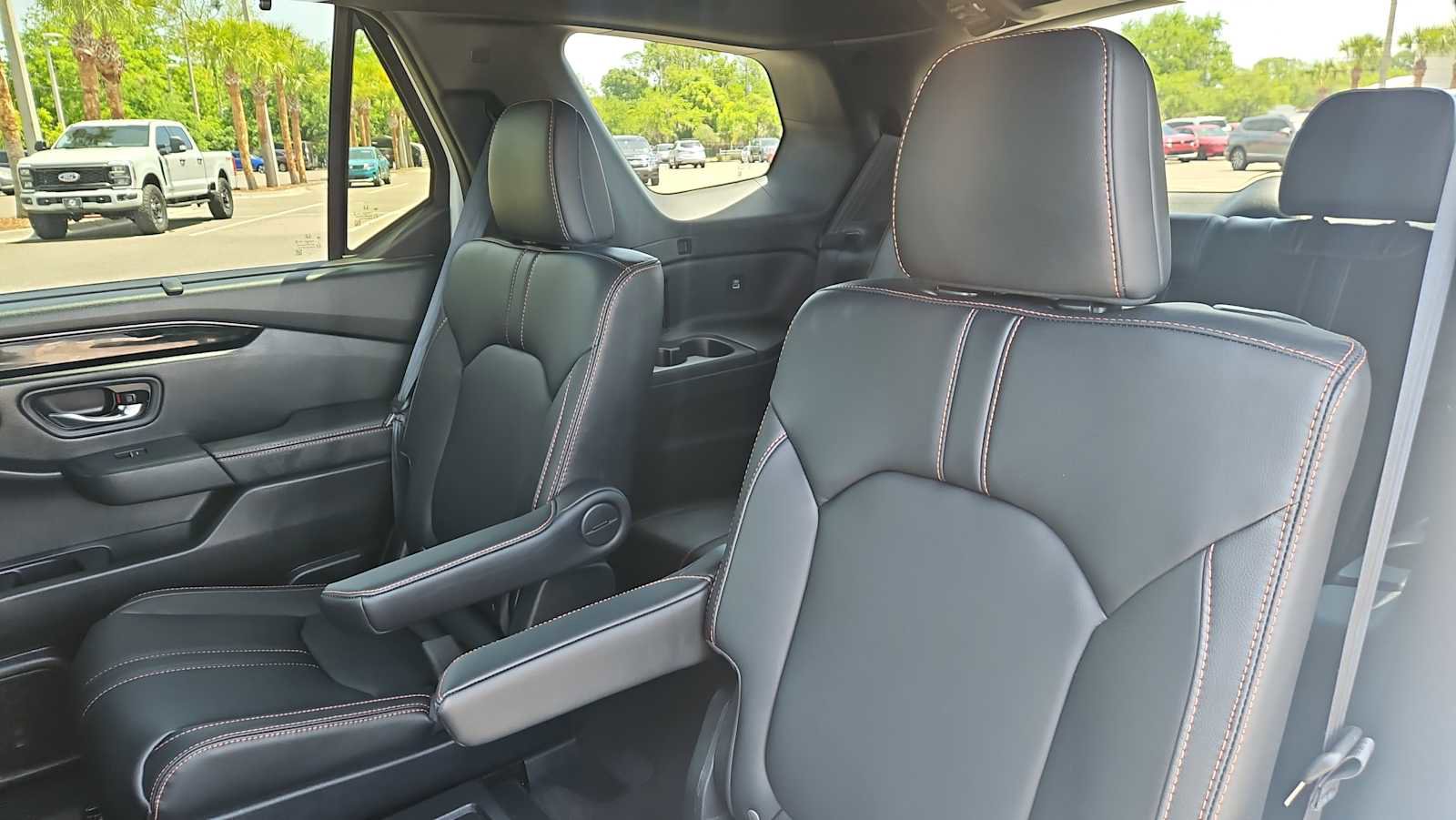 Used 2023 Honda Pilot TrailSport image 25
