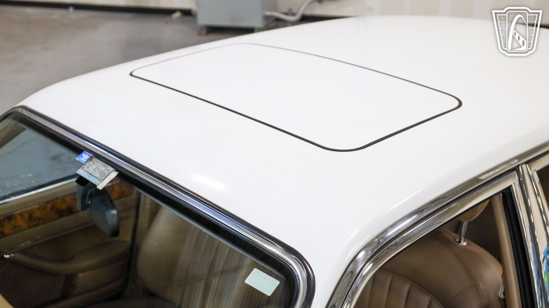 Used 1997 Jaguar XJ6 L RWD image 36