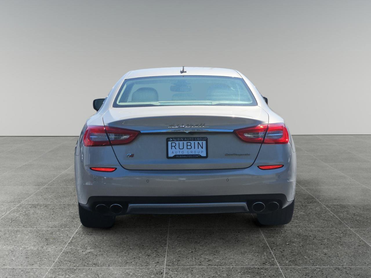 Used 2015 Maserati Quattroporte S Q4 AWD/4WD image 6