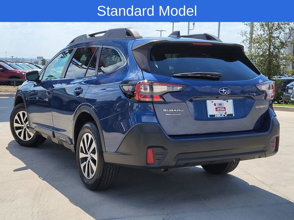Certified 2022 Subaru Outback Premium image 3