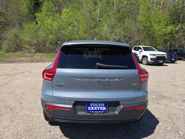 Certified 2023 Volvo XC40 B5 Plus w/ Climate Package AWD/4WD image 8