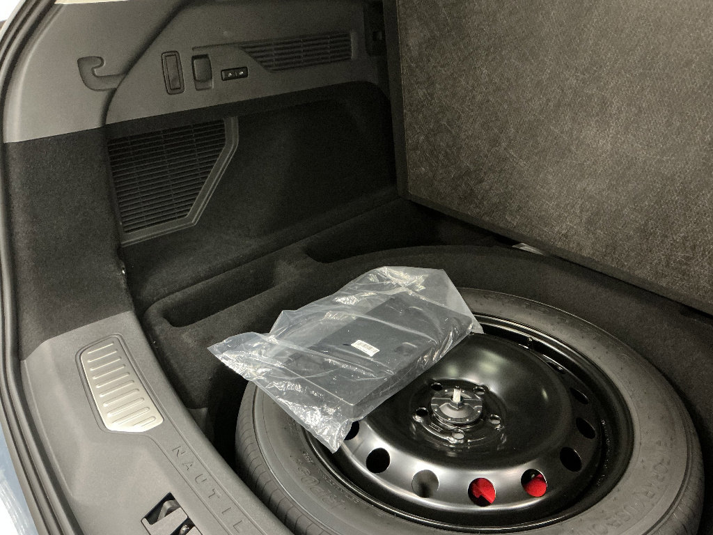 Used 2026 Lincoln Nautilus Reserve AWD/4WD image 33