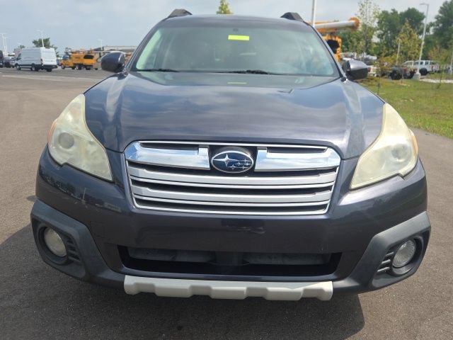 Used 2013 Subaru Outback 2.5i Limited w/ Moonroof Pkg AWD/4WD image 3